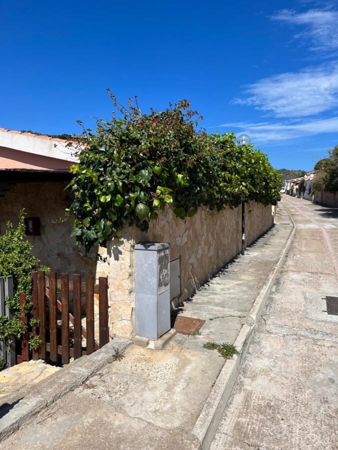 Villa Fiorilla Geremèas Eksteriør bilde